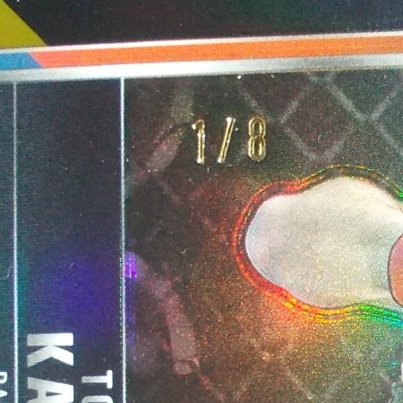 2025 Topps Chrome UFC Toshiomi Kazama Black/Gold Refractor RC 1/8 - Picture 2 of 9